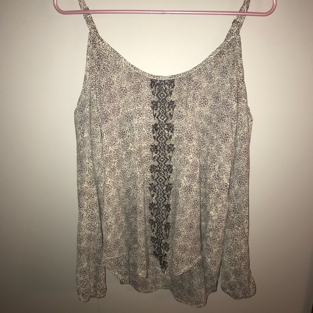 Cold shoulder top